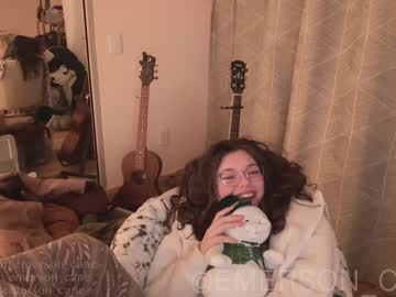 girl cam all day emersoncane image #573584