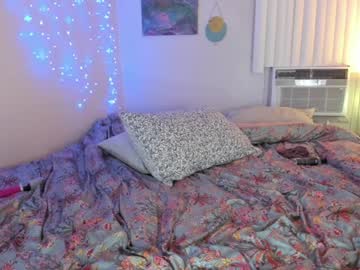 girl cam all day alice_moonstone image #7522461