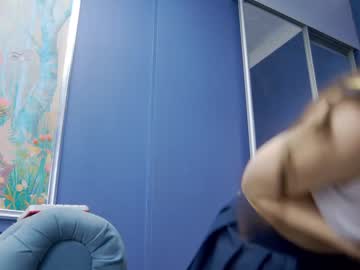 girl cam all day kriskras__ image #6274860