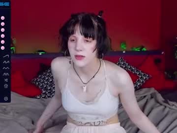 girl cam all day tina_youn image #2237756