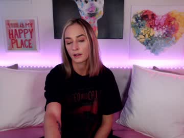 girl cam all day holihurricane image #8734684
