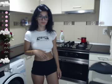 couple cam all day maya_and_guests image #2504280