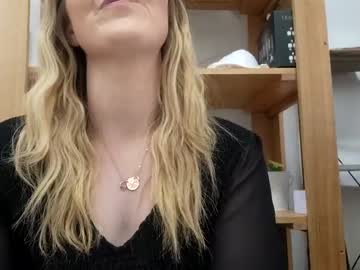 girl cam all day hockeywife image #4208676