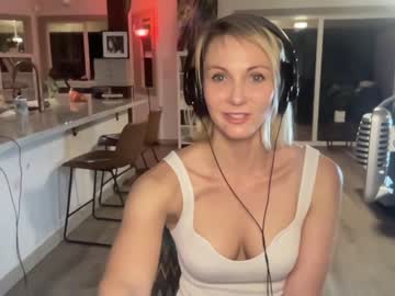girl cam all day kaileeshy image #5073879