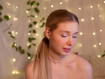 girl cam all day april_blush image #7587247