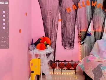 girl cam all day little_effy18 image #2924917