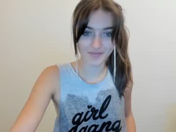 girl cam all day omiliver image #346689