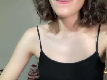 girl cam all day wonderland_stia image #9001360