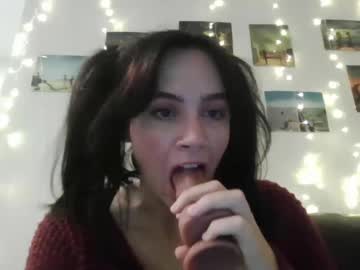 girl cam all day scarlettjo19 image #9646213