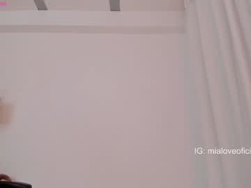 girl cam all day mia_love__ image #8105909