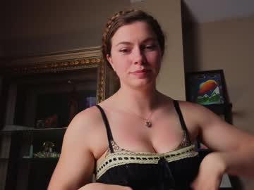 girl cam all day chroniclove image #9306241