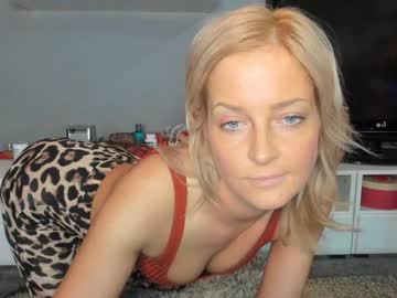 girl cam all day viciousqueen image #890345