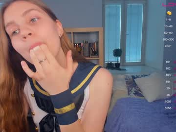 girl cam all day youne_and_beautiful image #4303374
