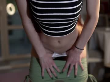 girl cam all day neferpita image #6912651