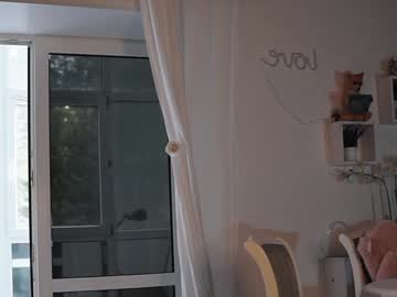 girl cam all day neferpita image #7501346