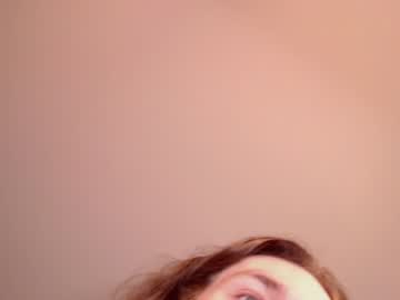 girl cam all day sarah_kurt image #3949556