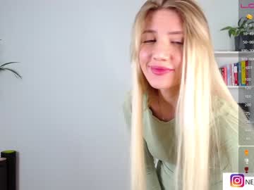 girl cam all day ella__sweety image #4372589