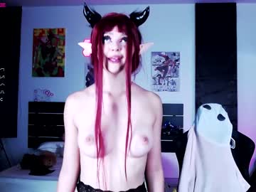 girl cam all day madnessalise image #4455718