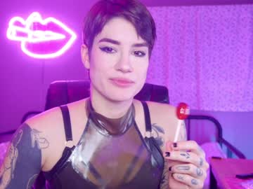 girl cam all day aynmarie image #9009394
