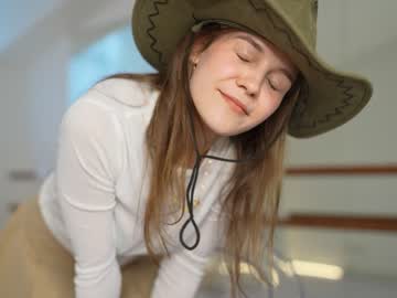 girl cam all day eli_sun image #6474241