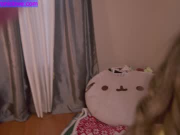 girl cam all day chroniclove image #3197500