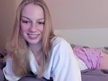 girl cam all day magic_couple13 image #6524585