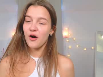 girl cam all day eli_sun image #3816340
