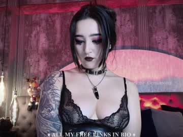 girl cam all day charlotte_germanotta_ image #8465456