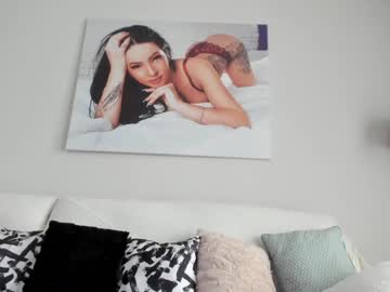 girl cam all day evelinarose image #2719903
