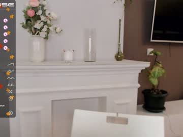 girl cam all day small_blondee image #2902046