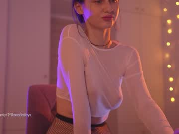 girl cam all day milanabaileys image #5954632