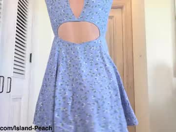 girl cam all day island_peach image #8433834