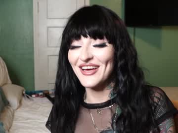 girl cam all day oftenelle image #1914694