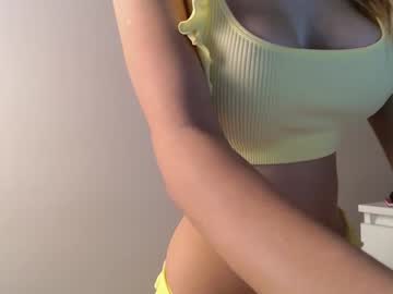 girl cam all day trixie_taylor image #3990642