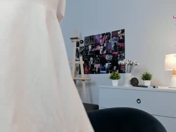 girl cam all day cold_bumble image #7327486