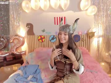 girl cam all day little_effy18 image #4354903