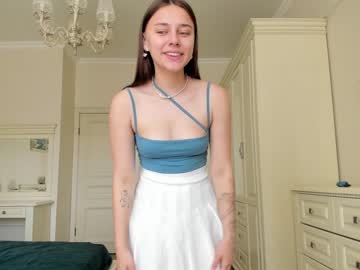 girl cam all day eleonora_linn image #2333035