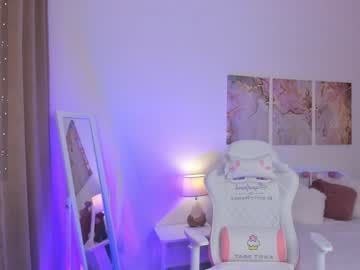 girl cam all day mysticalelen image #8011844