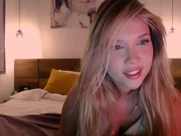 girl cam all day bitter_moon image #3985668