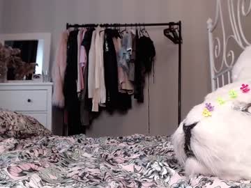 girl cam all day hi_im_lily image #2522093