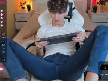 man cam all day james_mil image #3004209