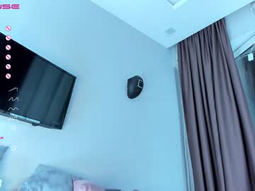 girl cam all day max_level image #983861