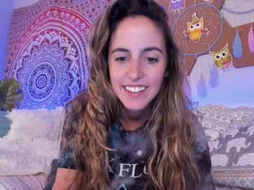 girl cam all day syriahsage image #2682095
