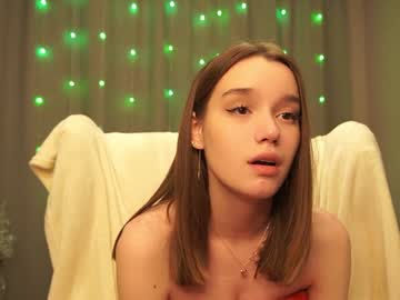 girl cam all day harrieteasley image #8653258