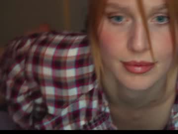girl cam all day ellaa91 image #6268959