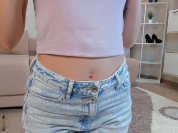 couple cam all day lessentace image #4946537