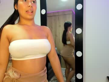 girl cam all day abigail_w image #2770958