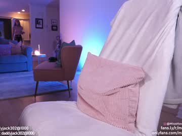 girl cam all day misshowl image #2740525