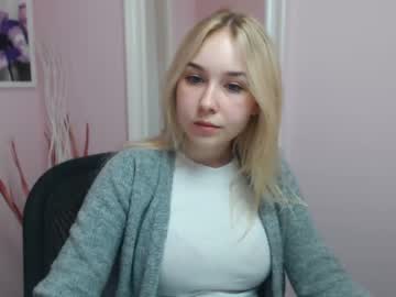 girl cam all day lila_page image #1112604