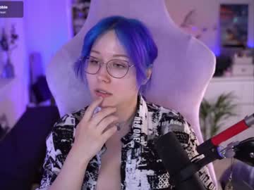 girl cam all day blue_mooncat image #7262317
